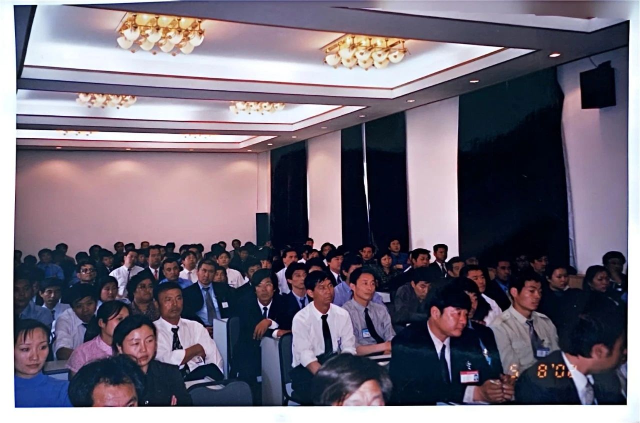 【三十而励 驾领风华】东方时尚之——活蹦乱跳
